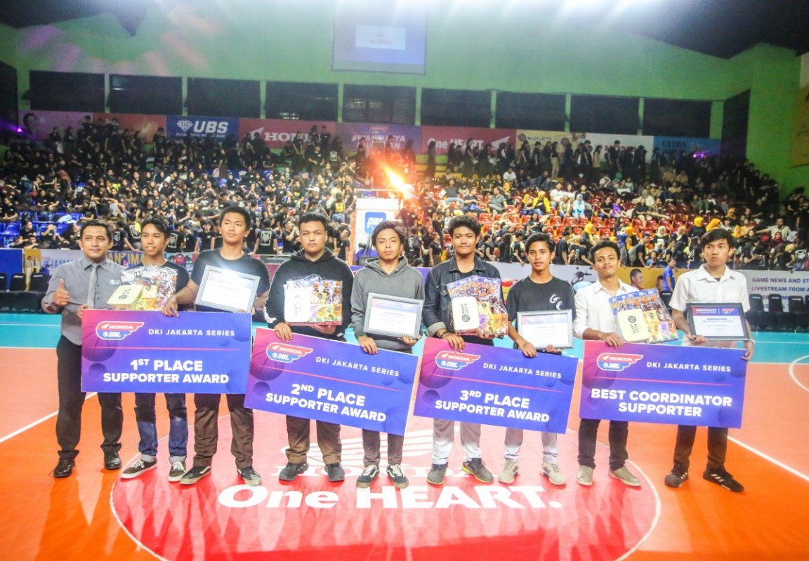 Inilah Best Supporter Seri Jaksel yang Luar Biasa Keren itu! | DBL ID