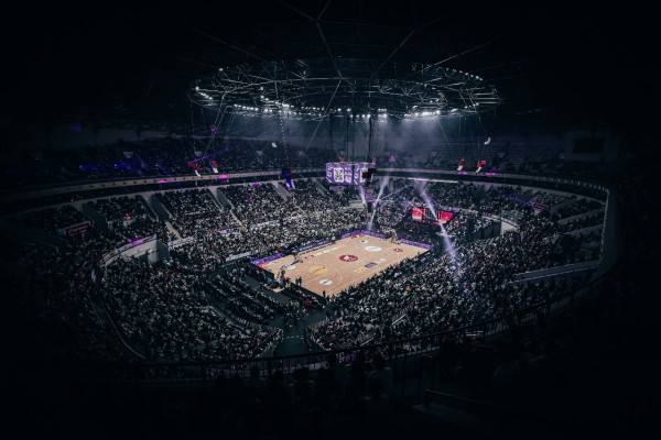 Rekor! Sebanyak 15.729 Penonton Padati Indonesia Arena di Final DBL ...