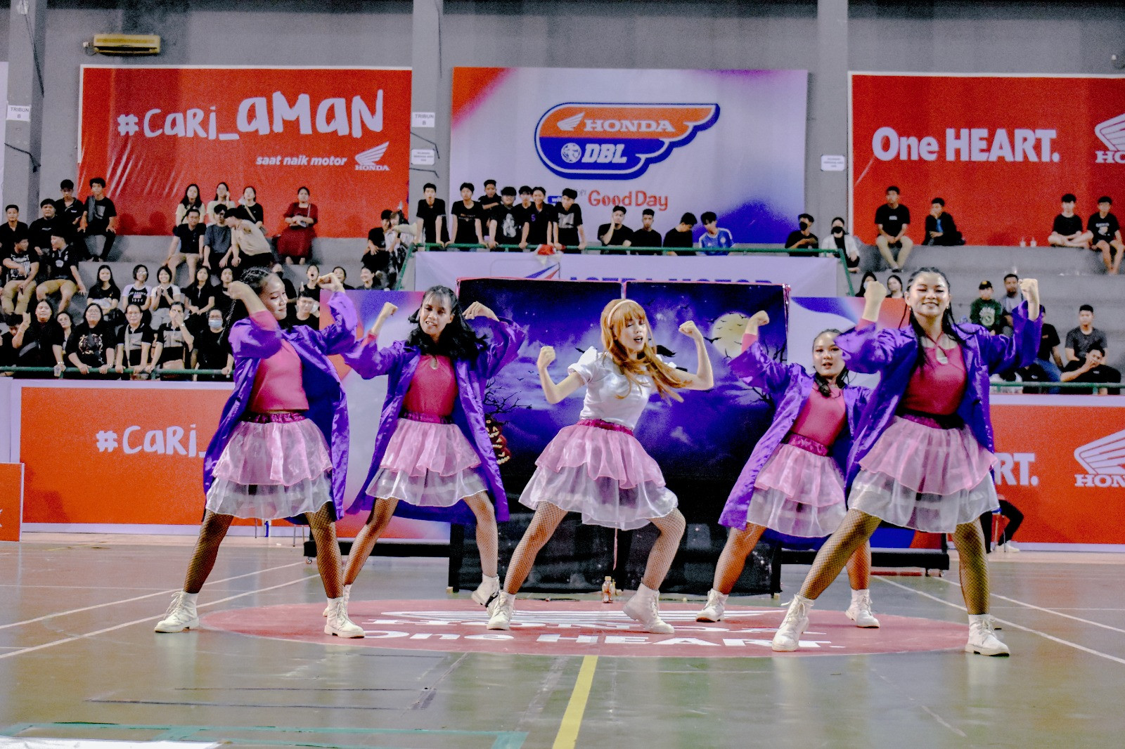 Dance - SMA Methodist 2 Palembang