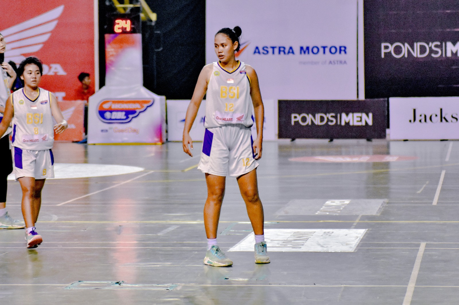 Nita Juniarni - SMA BSI Palembang