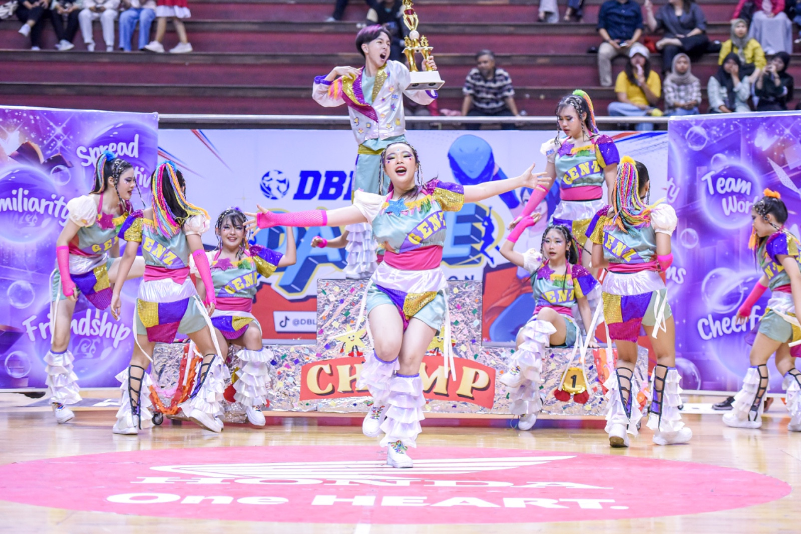 SMA Petra 5 Surabaya