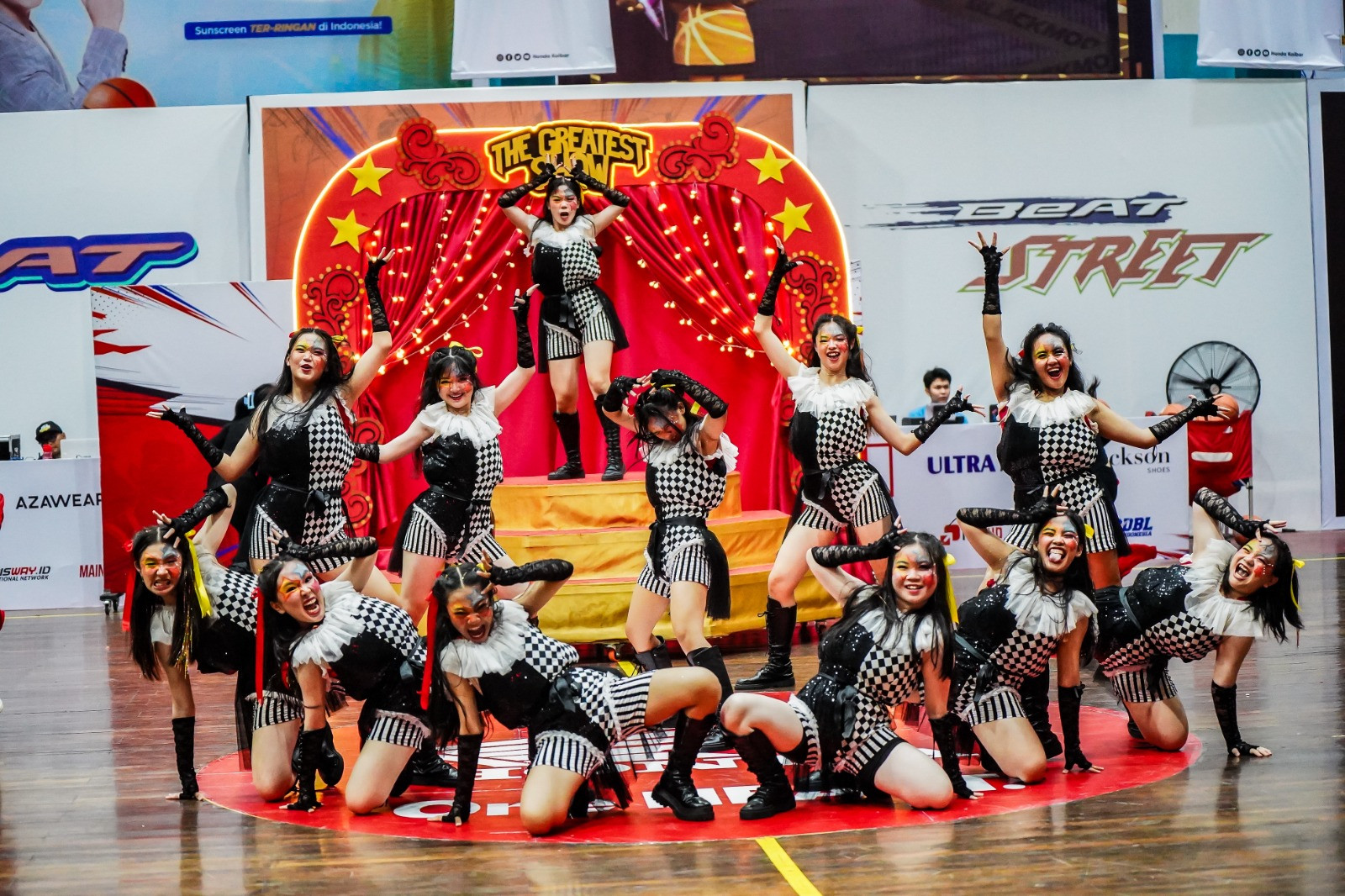 SMA Santu Petrus Pontianak