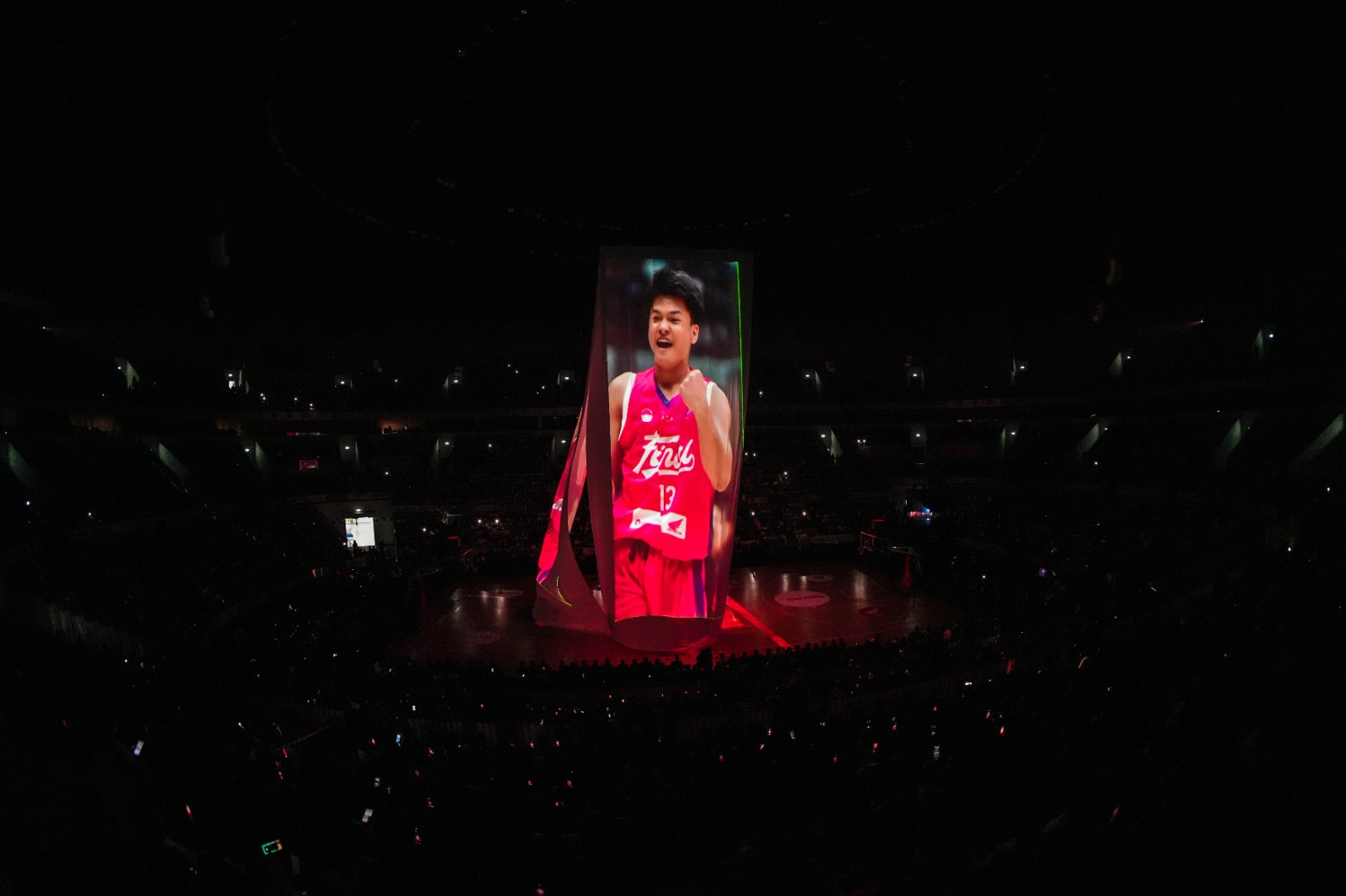 Pertunjukan Megah Final DBL Jakarta di Indonesia Arena