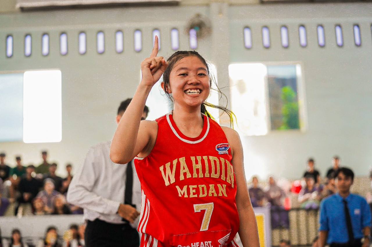 Maribel Cuang - SMA Dr Wahidin Sudirohusodo Medan