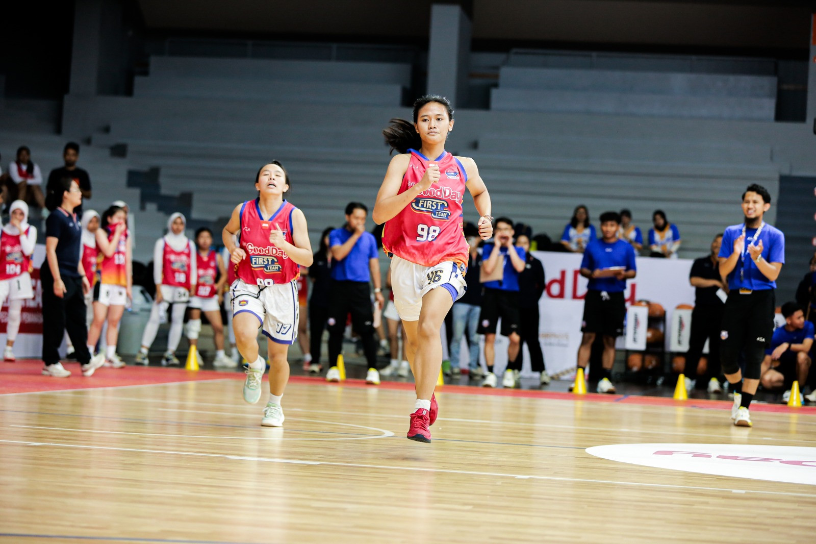 https://www.dbl.id/r/24475/habis-juara-sac-antoinette-louise-gak-kasih-kendor-di-beep-test-2