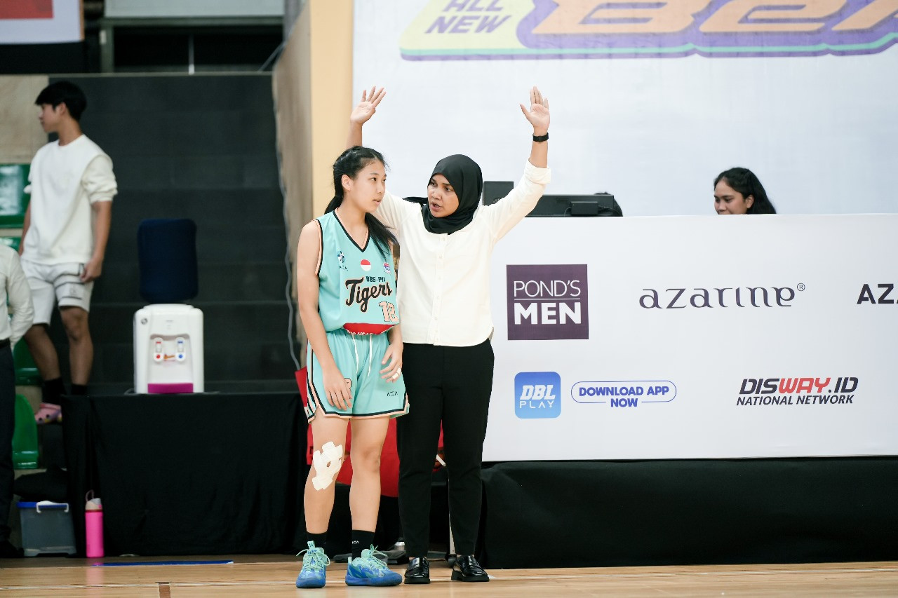 Athini Mardlatika El Hassan - Pelatih SMA Bina Bangsa School Pantai Indah Kapuk
