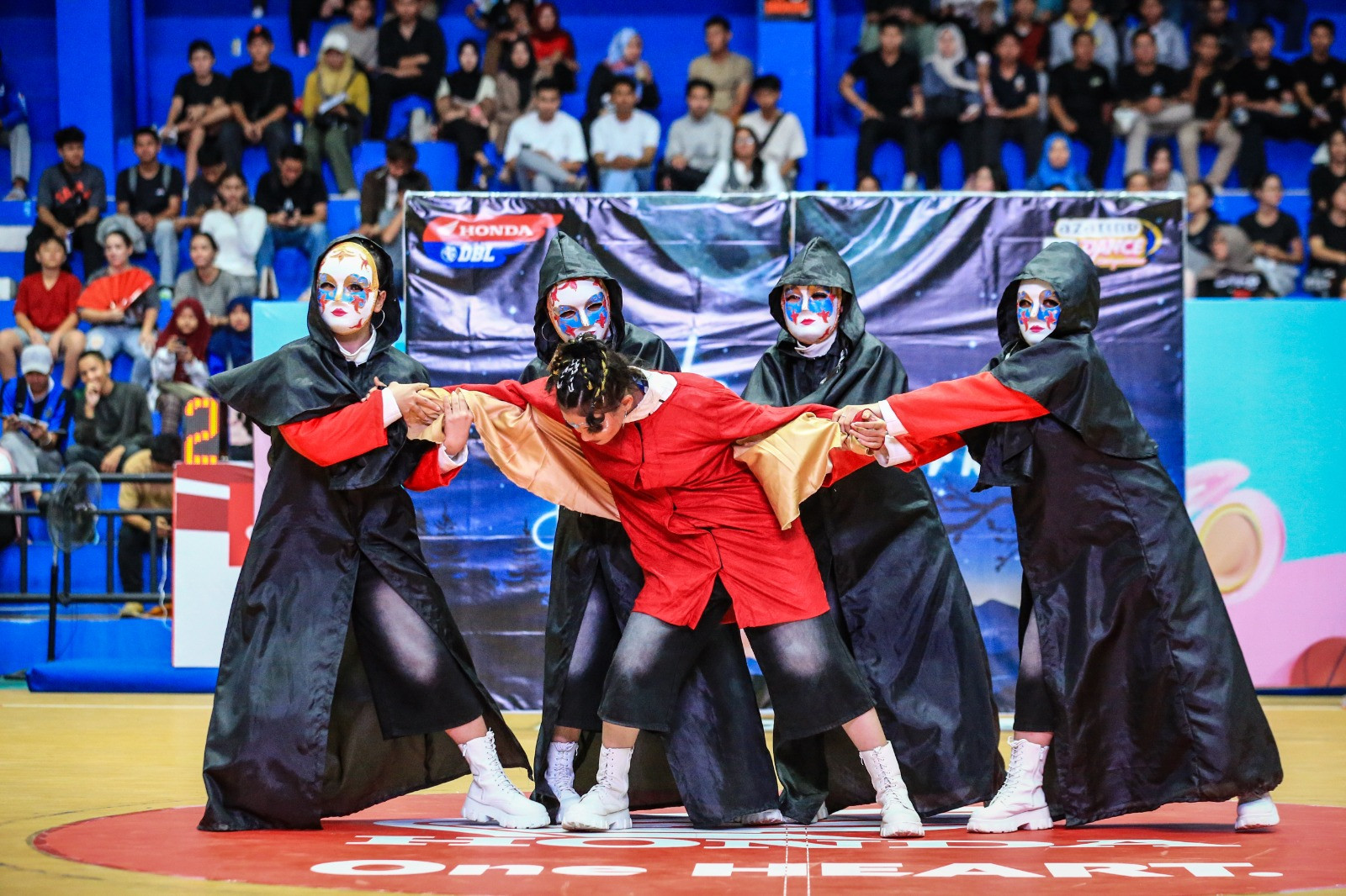 Don Bosco Crew Ceritakan Soal Kekayaan Budaya Indonesia, Fourth Crew Tampil Slay