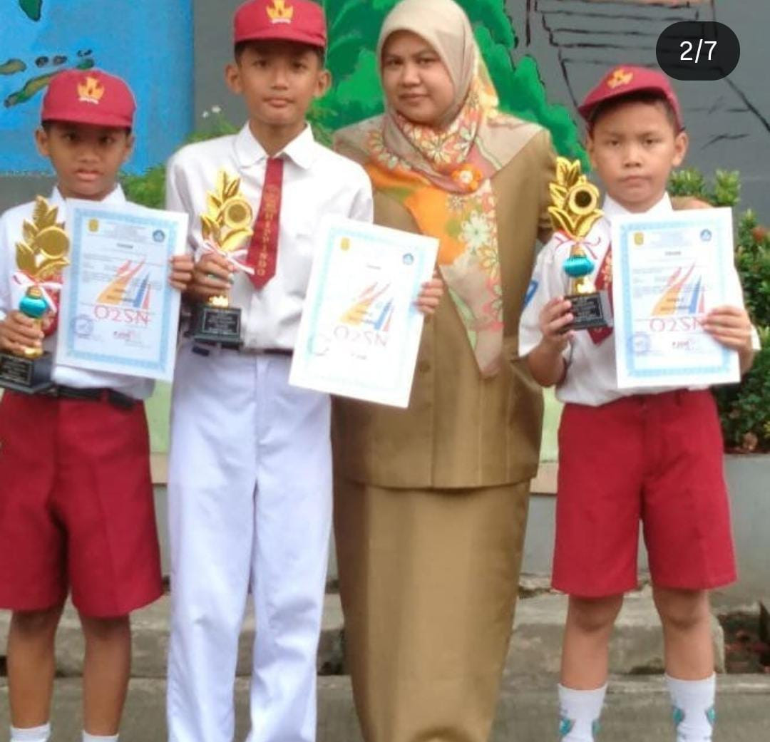 Kevin Cahyadi Bigot, Berprestasi di Badminton dan Jago di Lapangan Basket!