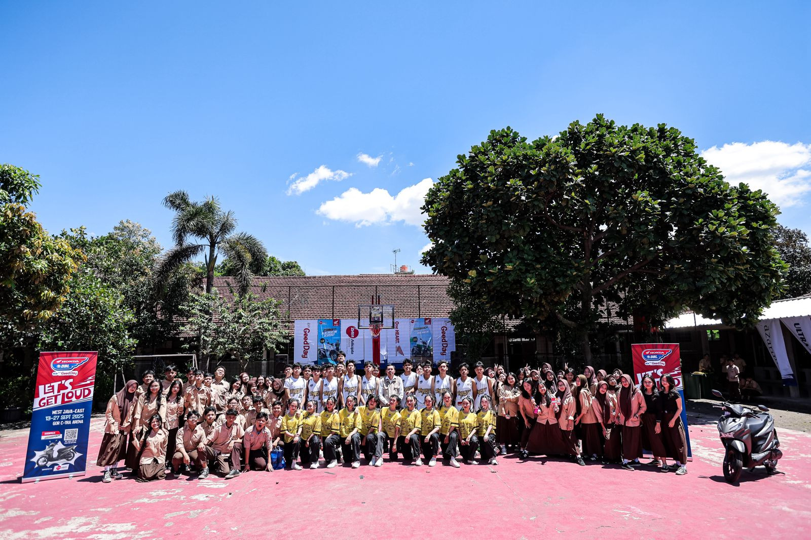 SMAN 22 Bandung Roadshow DBL Bandung