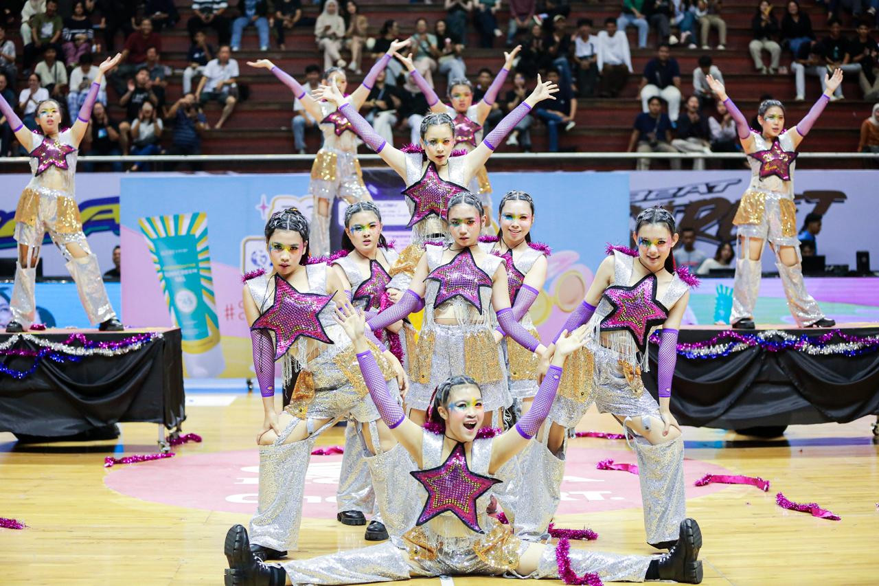 Tim dance sma petra 2 surabaya