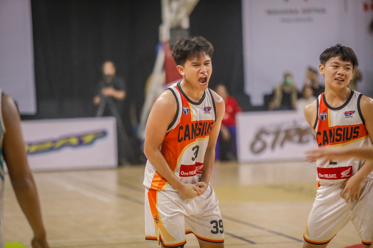 Sheldon Shevchenkho - SMA Kolese Kanisius Jakarta