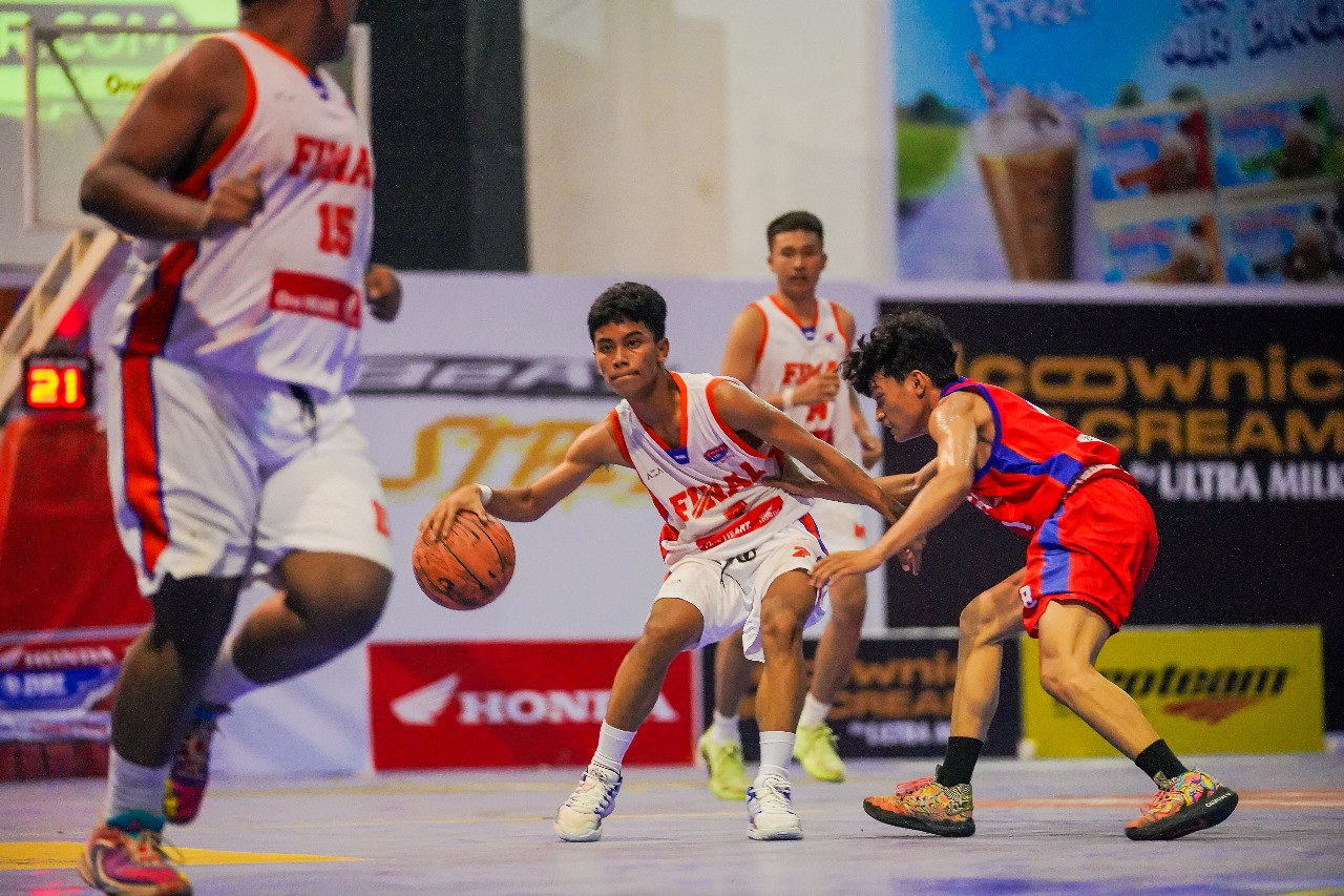 Tim Basket Putra SMAN 5 Mataram