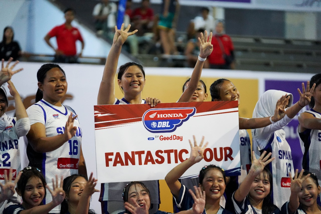 Tim Basket Putri SMAN 1 Narmada