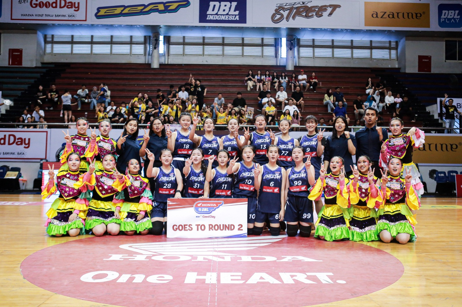 Keceriaan menyelimuti penggawa Cheetah East selepas memastikan diri lolos ke Round 2