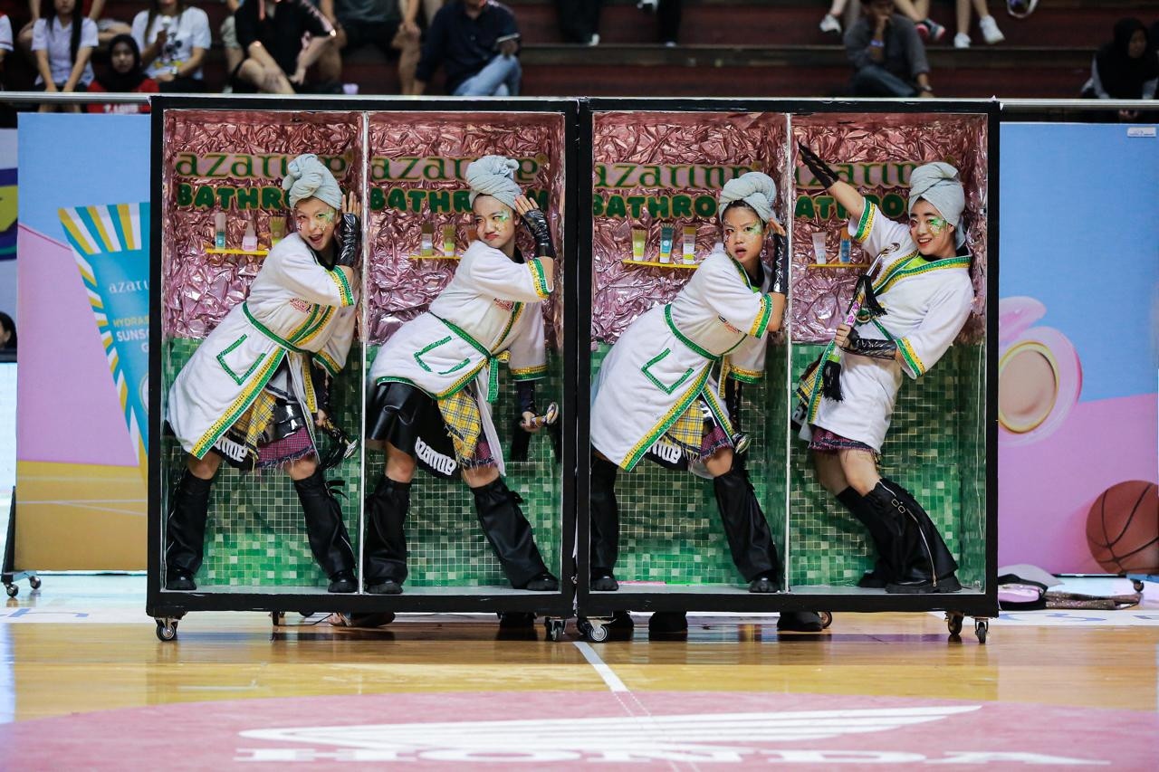 Tim dance sma st louis 1 surabaya