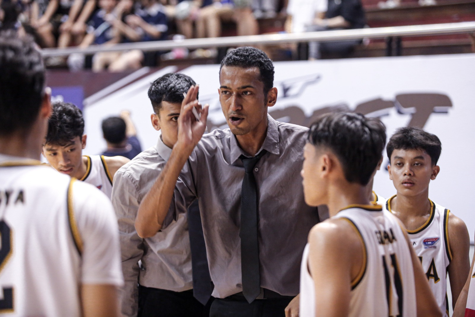 Daftar Pelatih DBL Surabaya yang Pernah Jadi Pemain Basket Profesional!