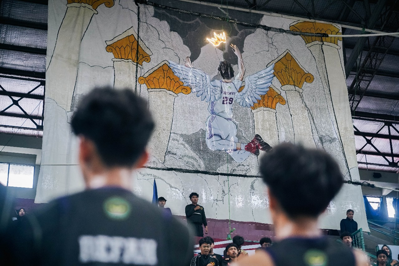 https://www.dbl.id/uploads/post/2025/10/25/Tiket Playoff Alnesa untuk Mendiang Renvy Adzanazza.jpg
