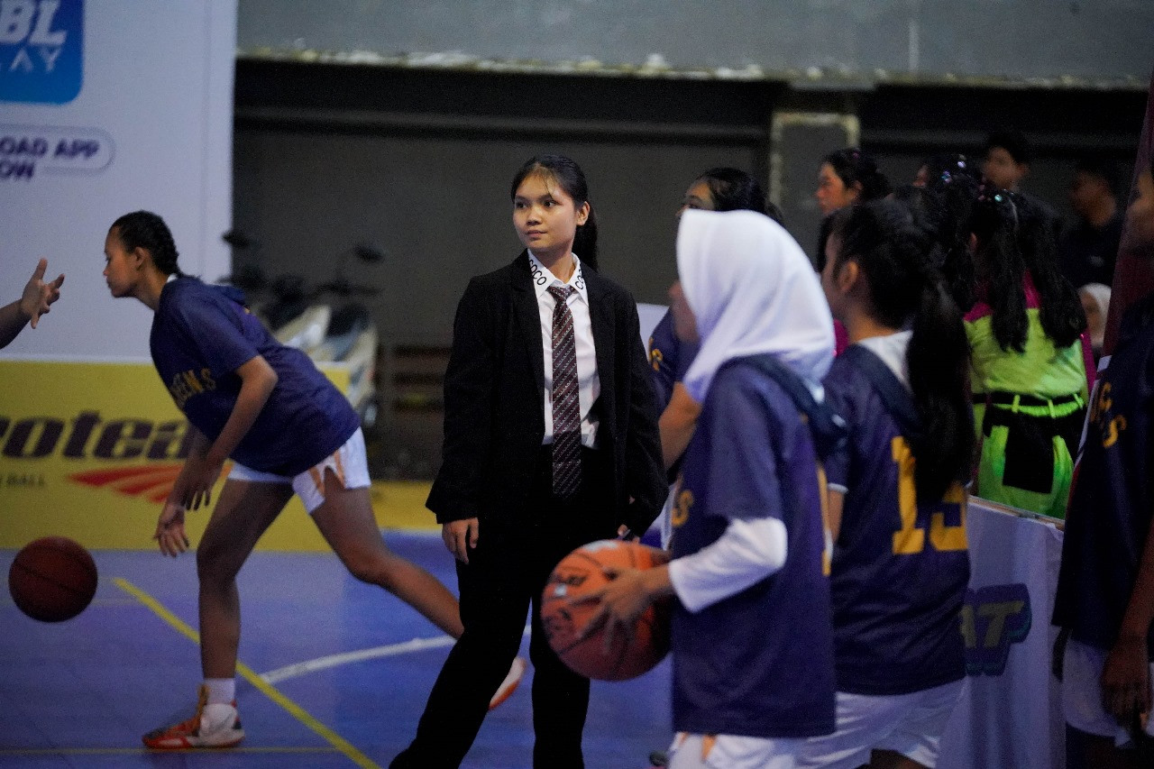 Ni Putu Salwa Hertania - SMAN 1 Mataram