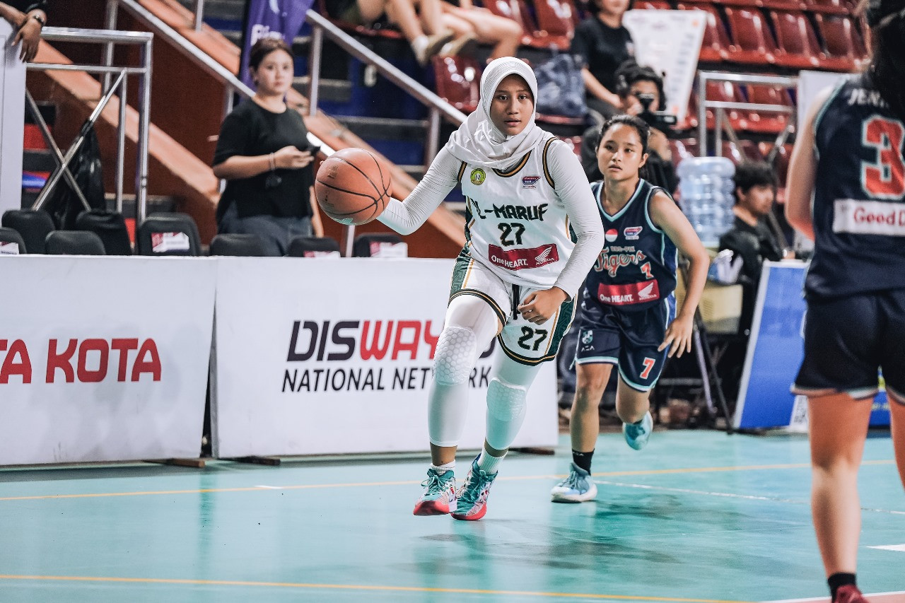 Salwa Anak Amin Prihantono 