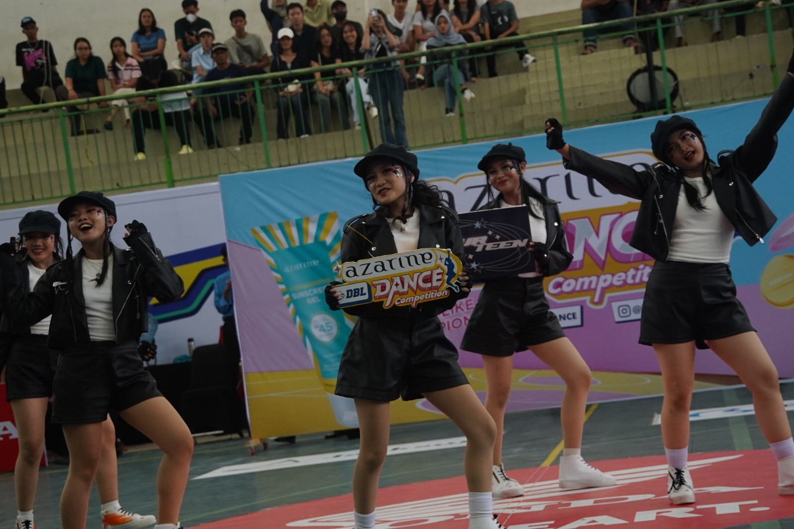 DBL Lampung - Tim Dance SMAN 4 Metro