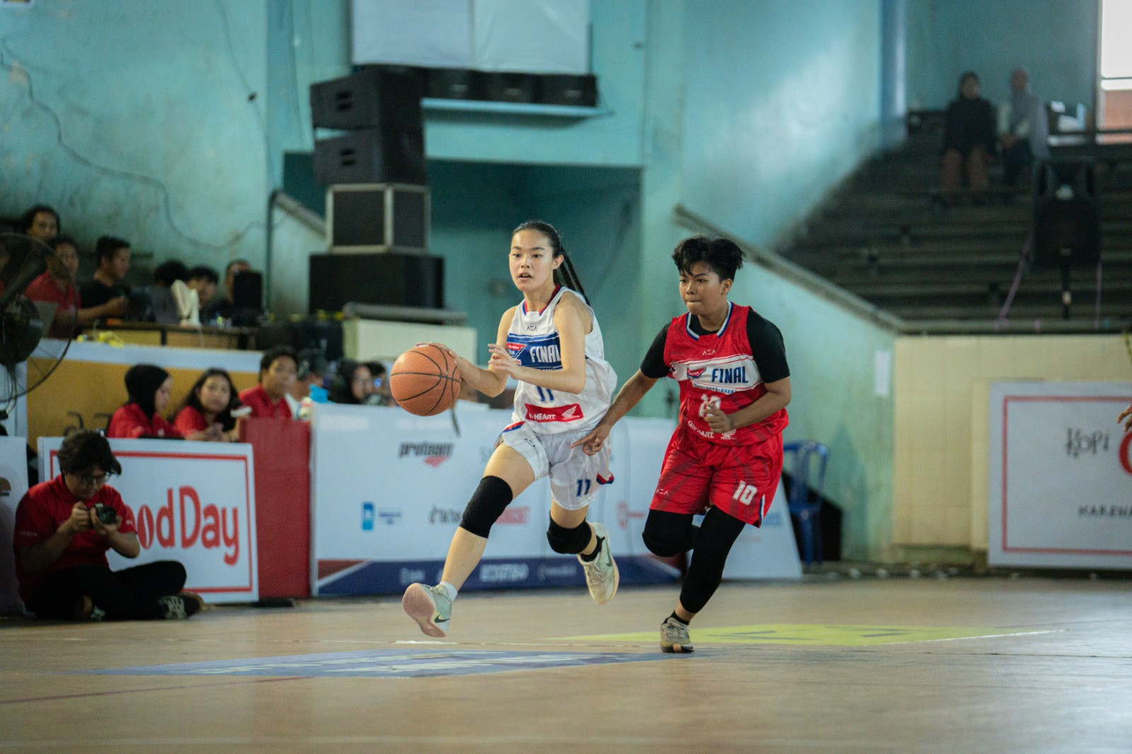 DBL Jambi - Final Putri Suria Harapan School vs SMAN 1 Batang Hari