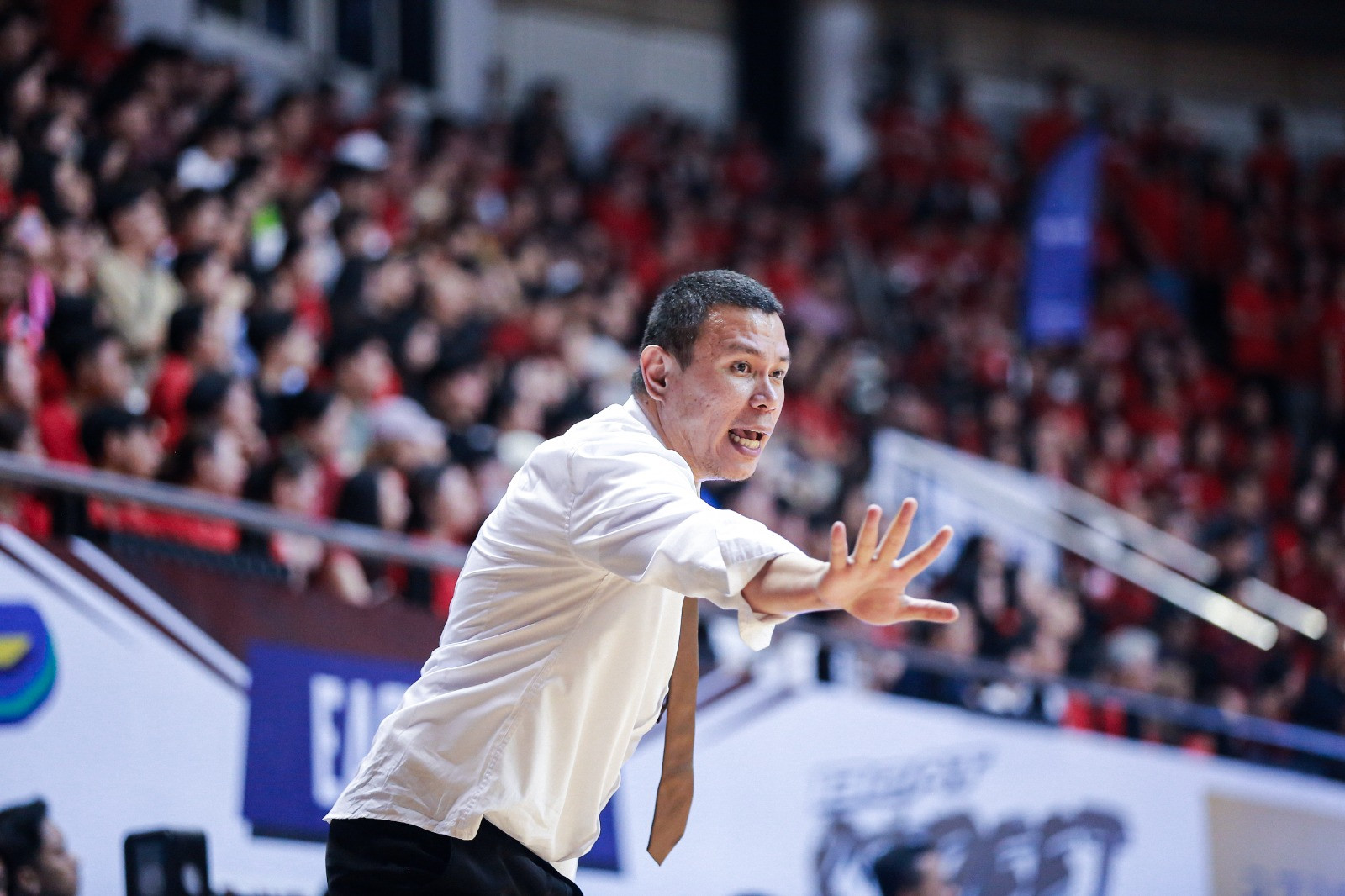 DBL Camp - Coach Rainer Anggakara - Surabaya Cambridge School.