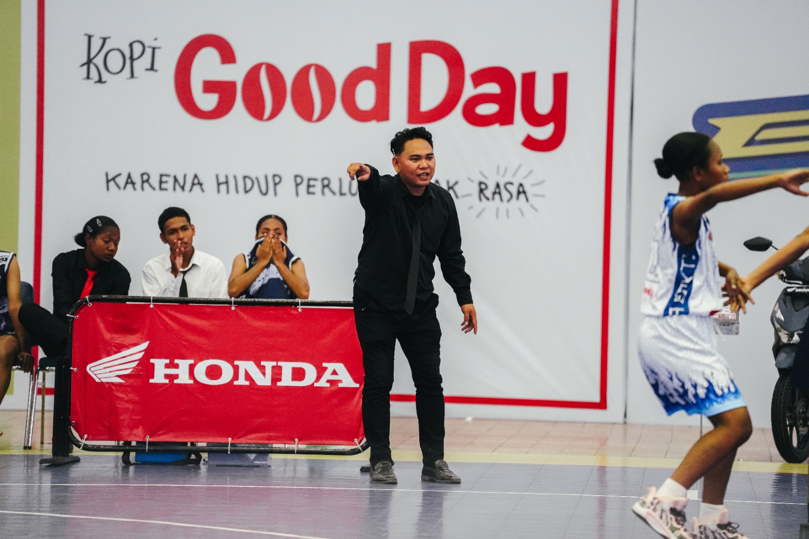 Ronaldo Mokodompit - SMAN 1 Sentani
