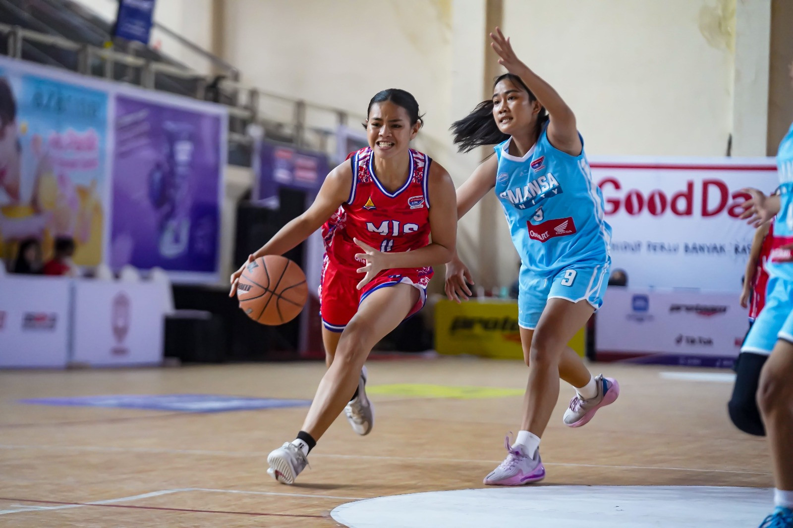 Dini Joel Korompis - Manado Independent School