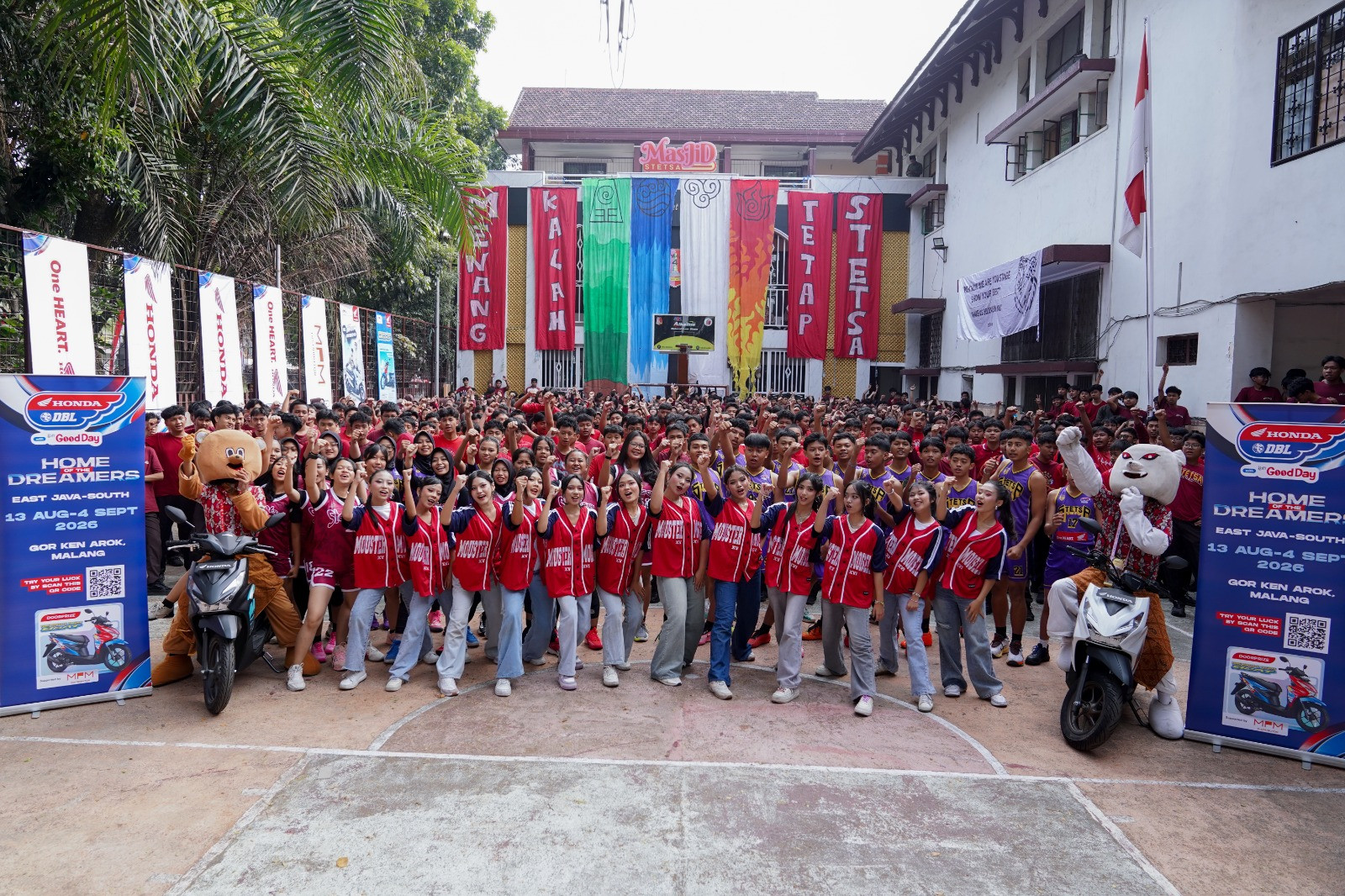 DBL-East-Java-South-SMAN-4-Malang-(Putri)