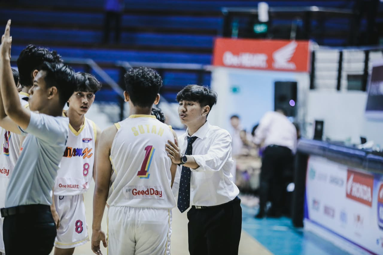 DBL-East-Java-North-Coach-Dzaki-Hanif