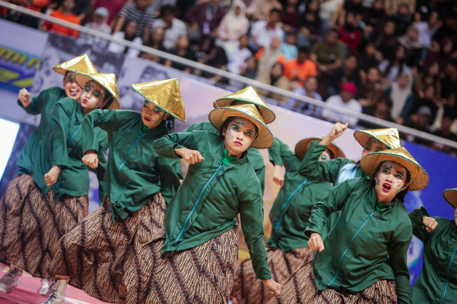 Tim Dance SMA Trimurti Surabaya