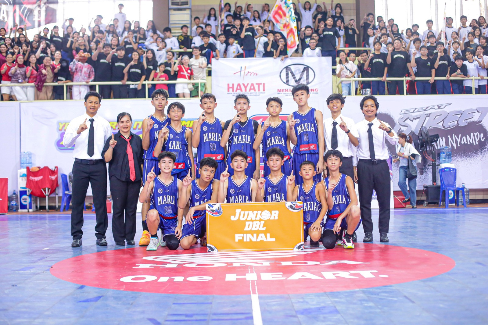 SMPN 8 Padang ke final Junior DBL Padanag