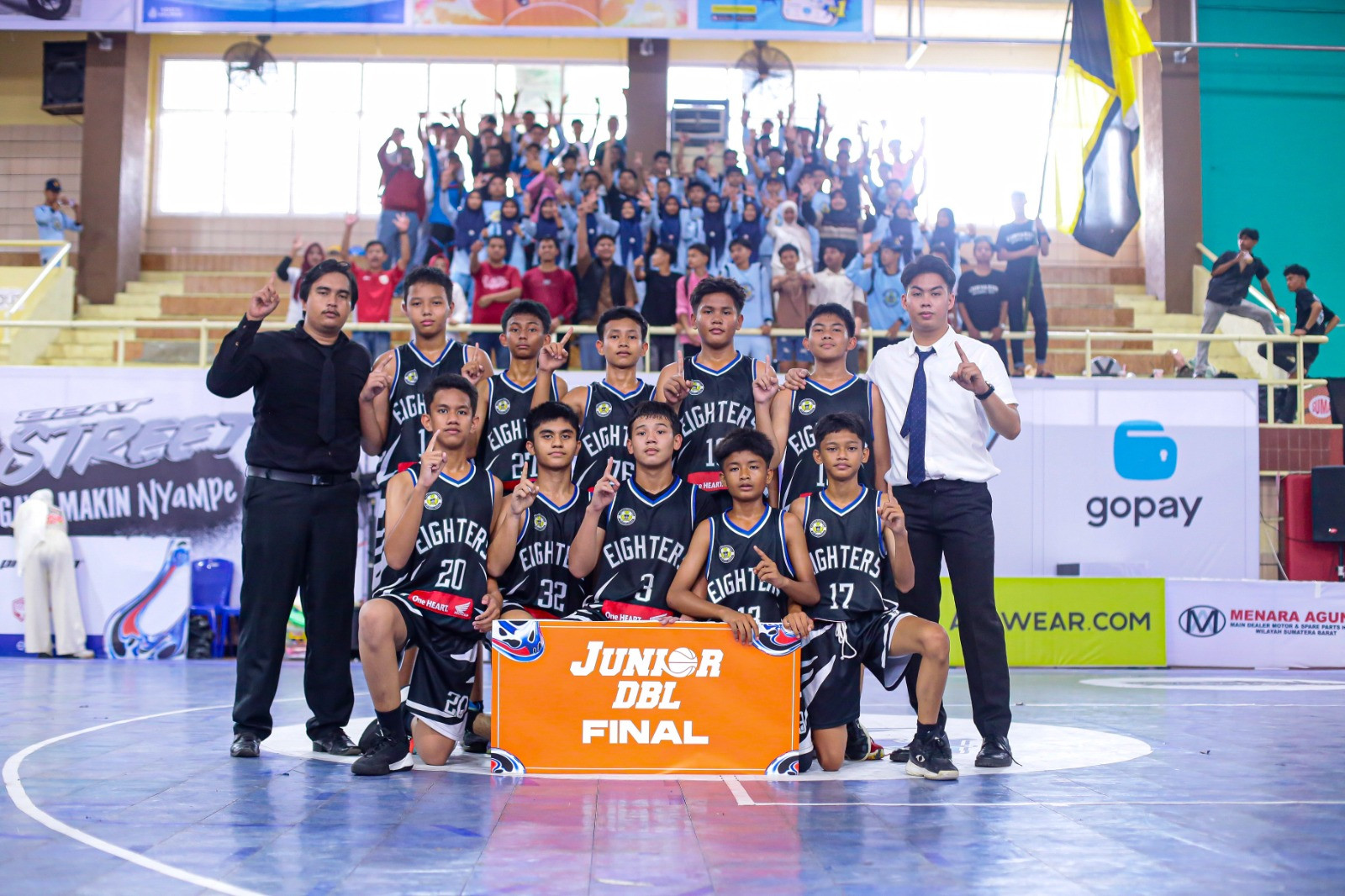 SMPN 8 Padang ke final Junior DBL Padanag