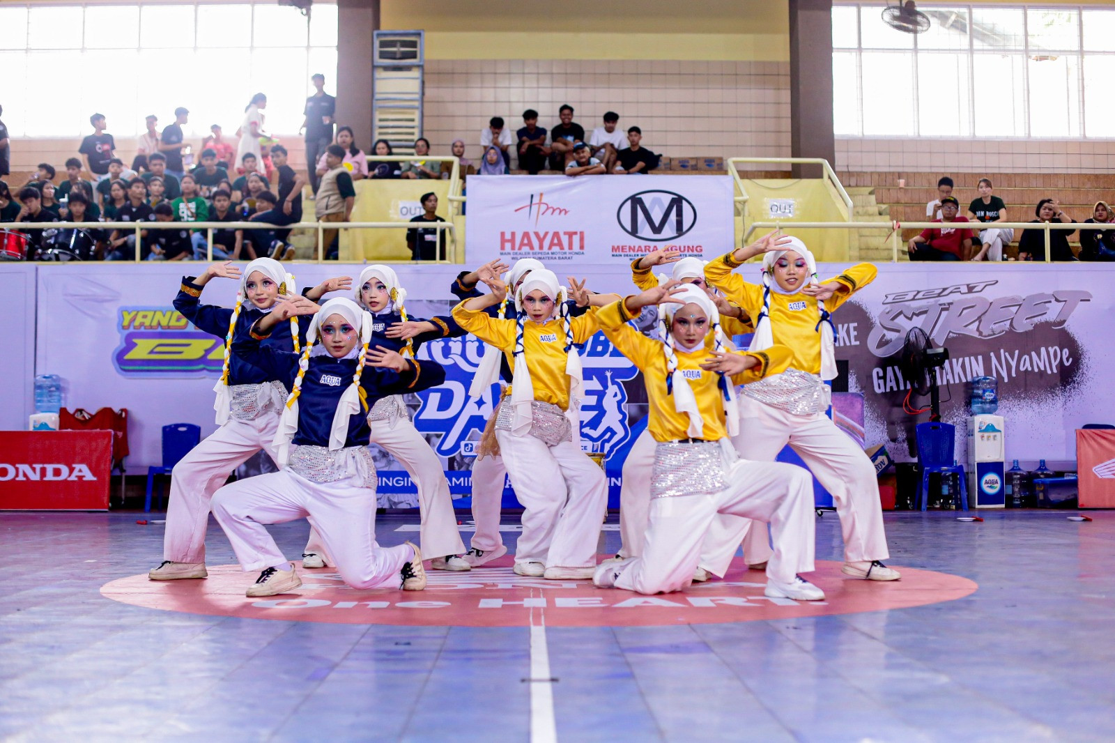 Lima Cerita Indonesia di Panggung AQUA DBL Dance 2026 West Sumatra