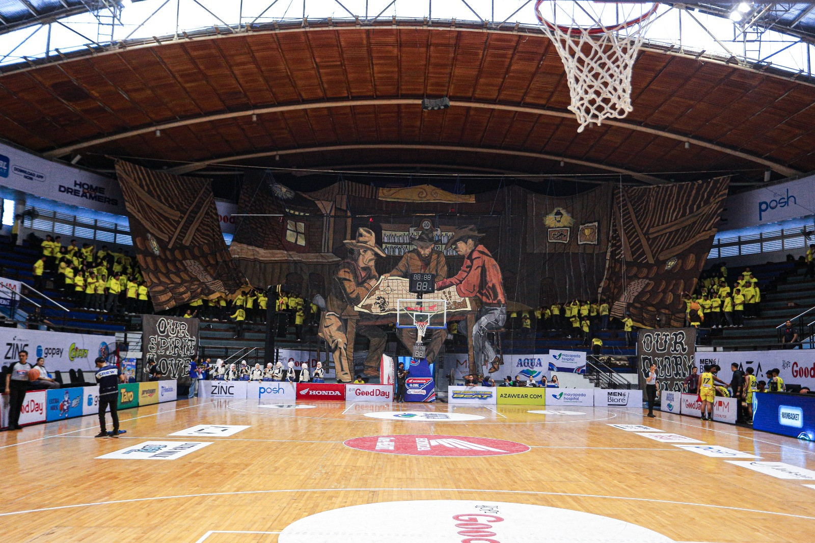 Smamiotifo ajak 3 koboi yang tengah bersiap taklukkan wilayah ke DBL Arena Surabaya