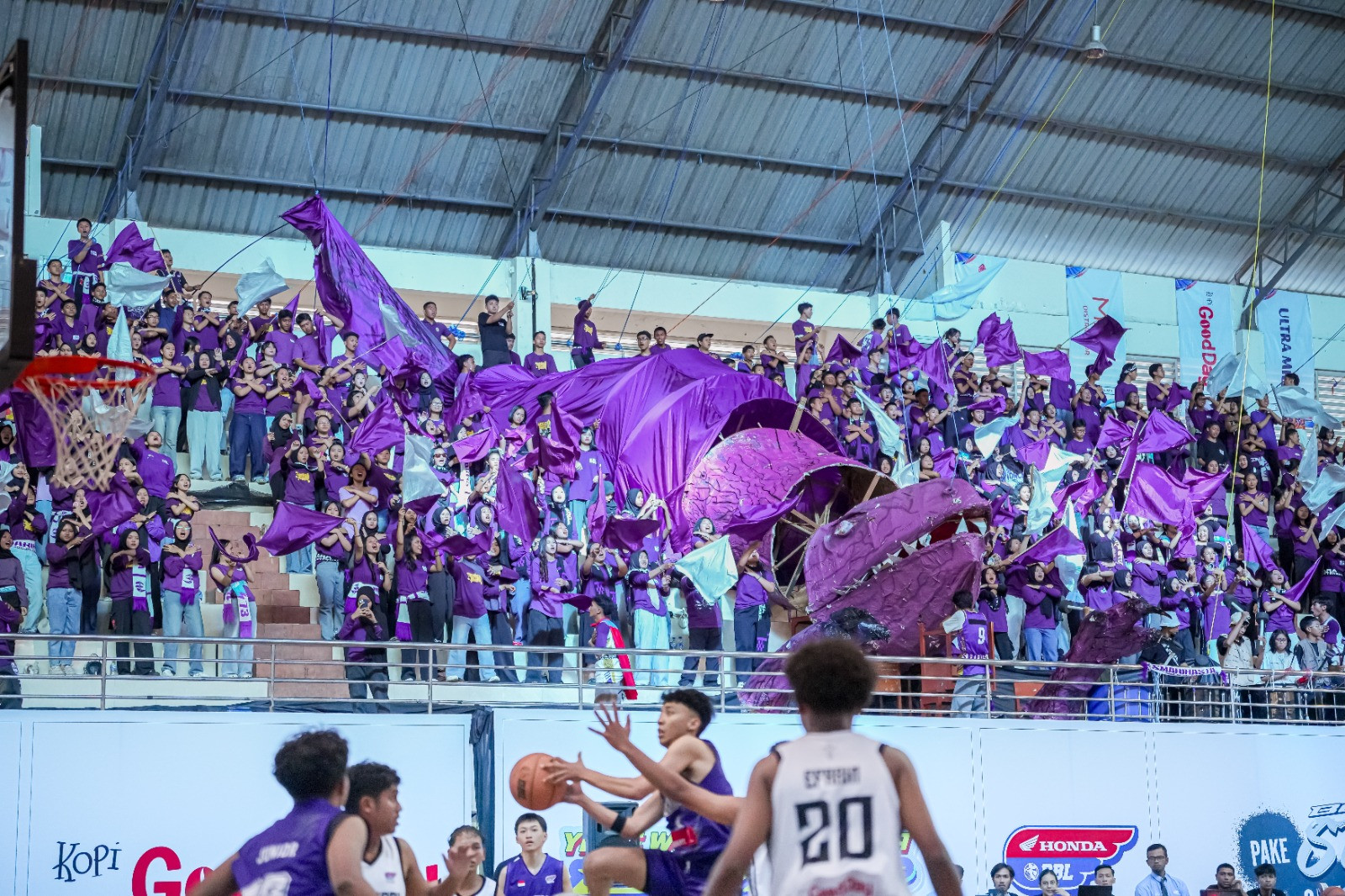 DBL-Suporter-Malang-SMAN-8-Malang-(Goes-to-Playoffs)-