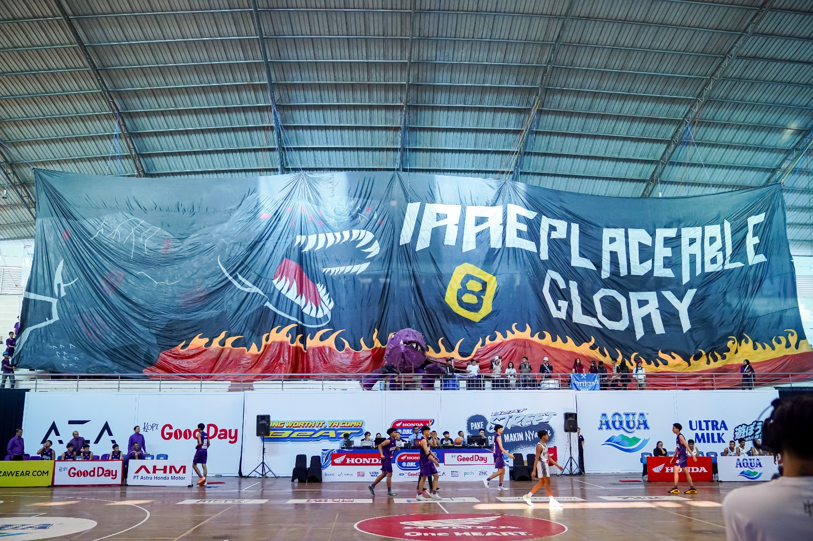 DBL-Suporter-Malang-SMAN-8-Malang-(Goes-to-Playoffs)