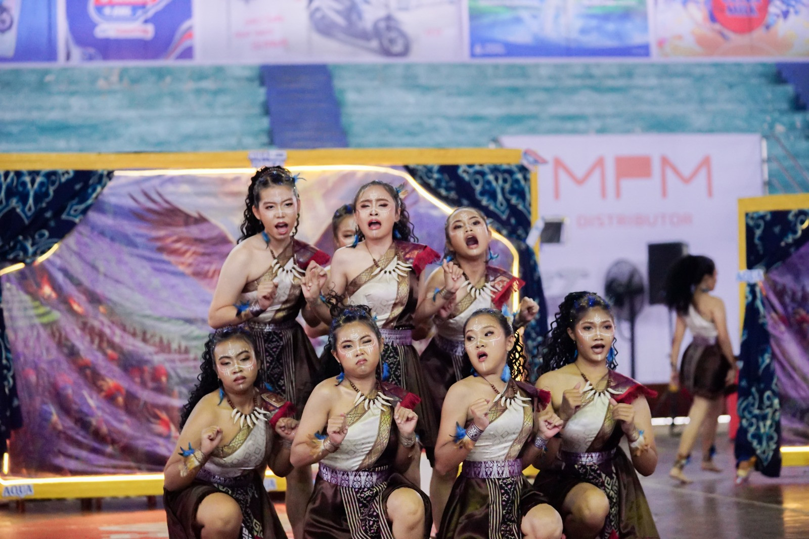 https://www.dbl.id/uploads/post/2026/08/26/Deretan-Tim-Dance-yang-Tampil-di-AQUA-DBL-Dance-2026-East-Java-West.jpg