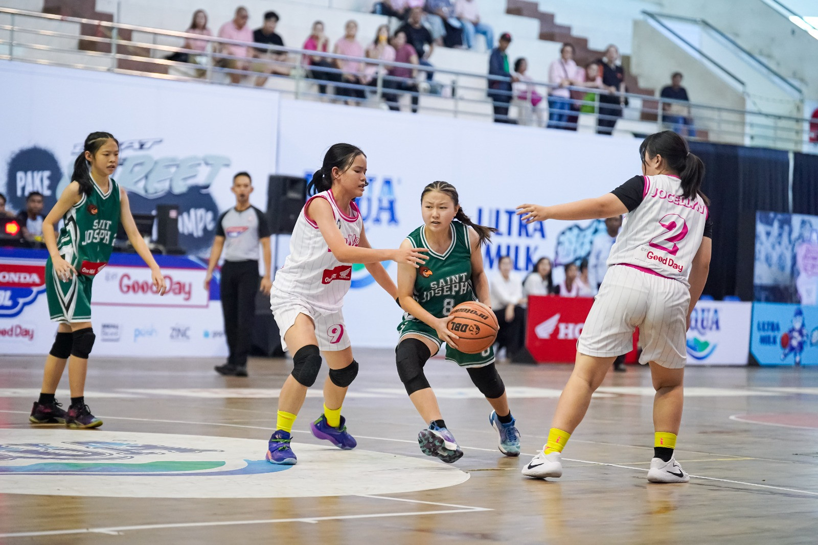 Junior-DBL-Malang-SMP-Kolese-Santo-Yusup-1-Malang-(Goes-to-Final)