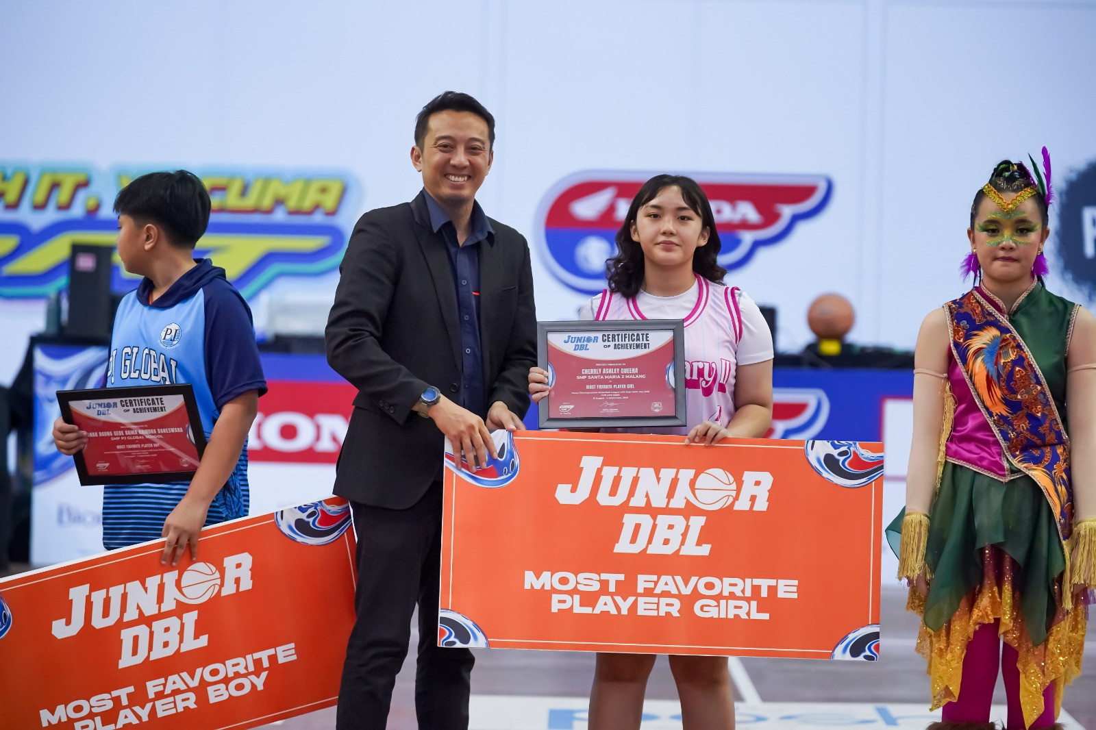 Junior-DBL-Favorite-Malang-Girl