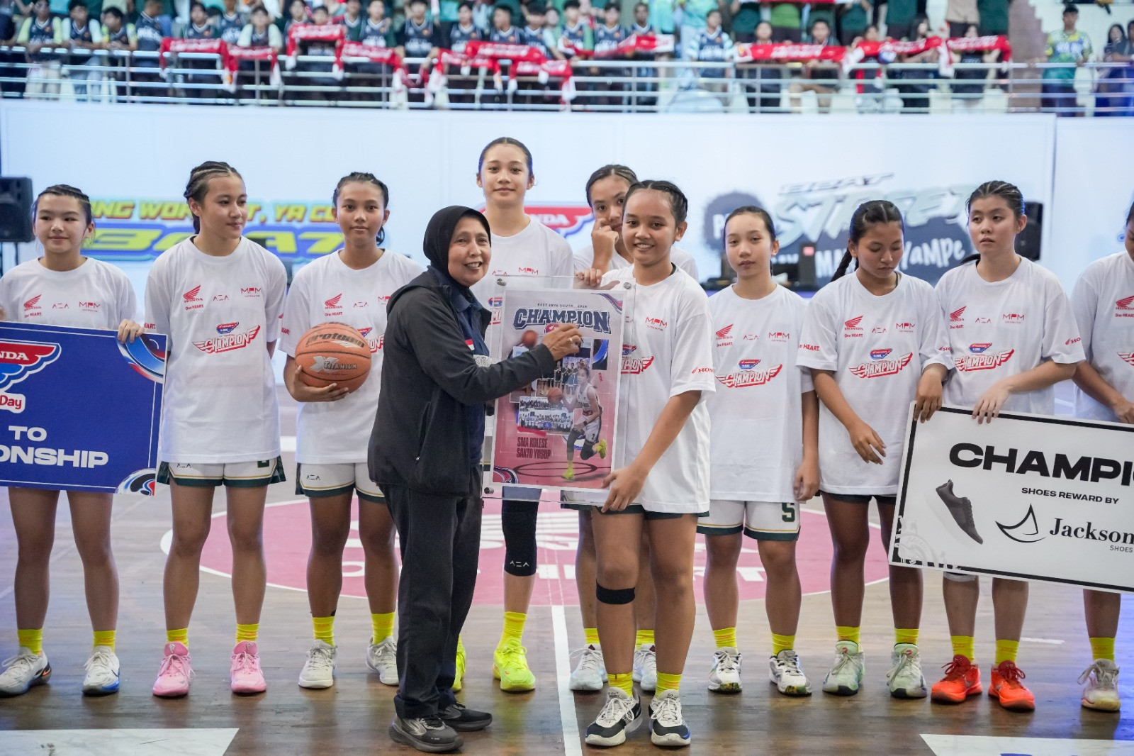 Final-DBL-East-Java-South-(PUTRI-CHAMPION)