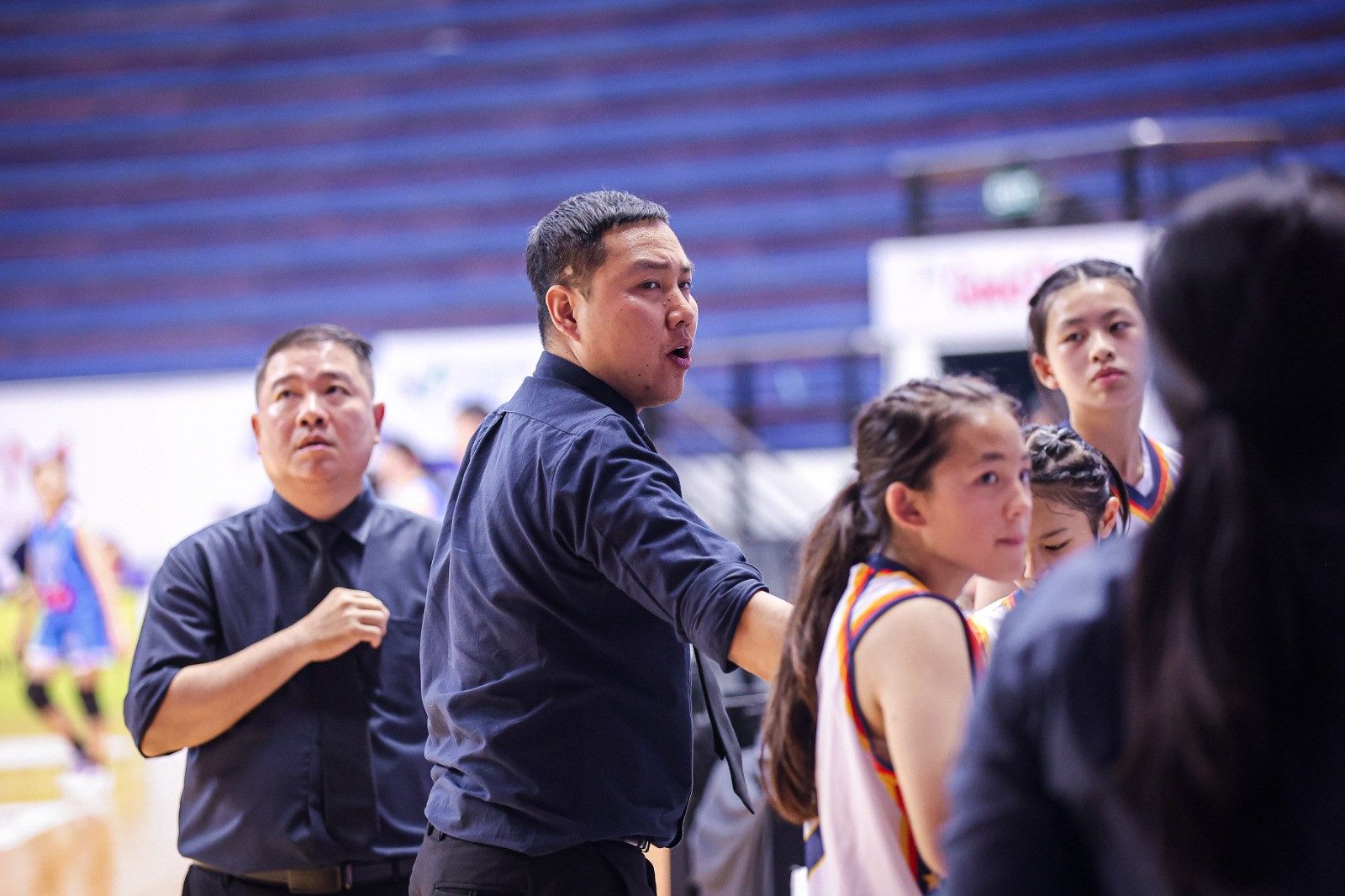 Coach Edwin saat memberikan arahan untuk putri Cheetah West