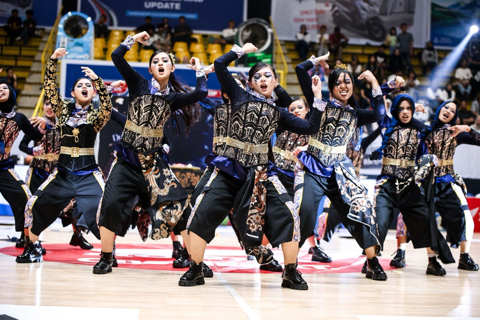 SMAN 8 Bandung DBL Dance