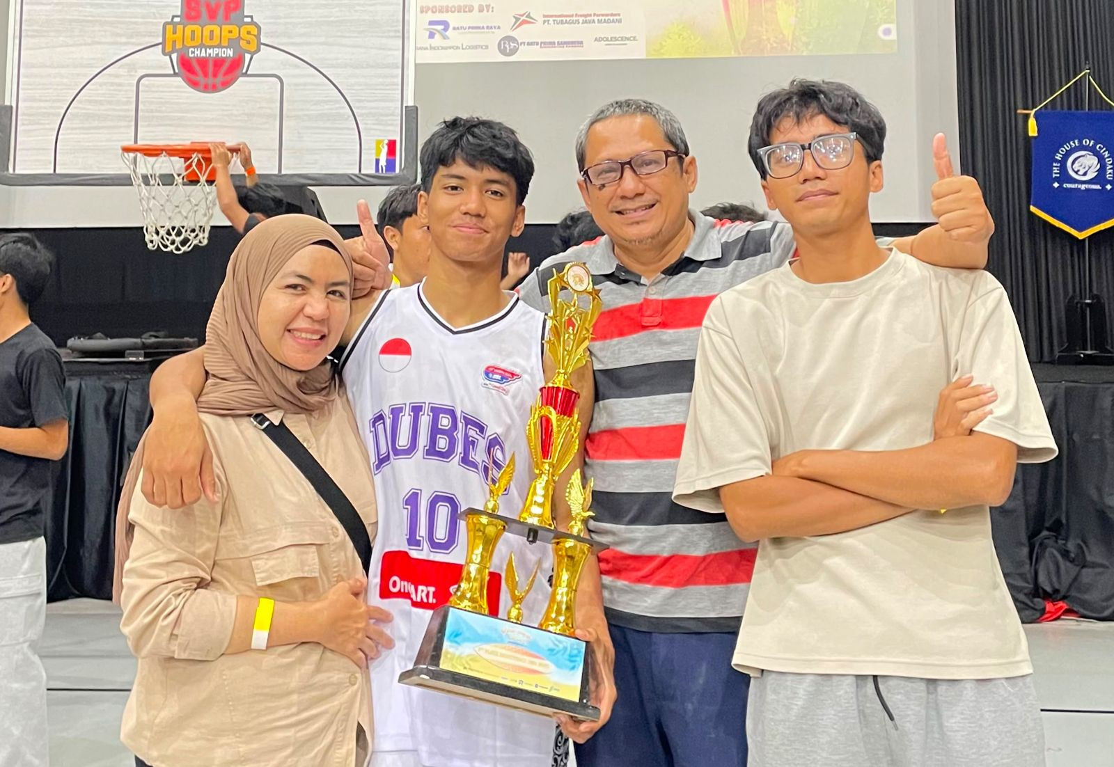 Arnov SMAN 12 Bekasi