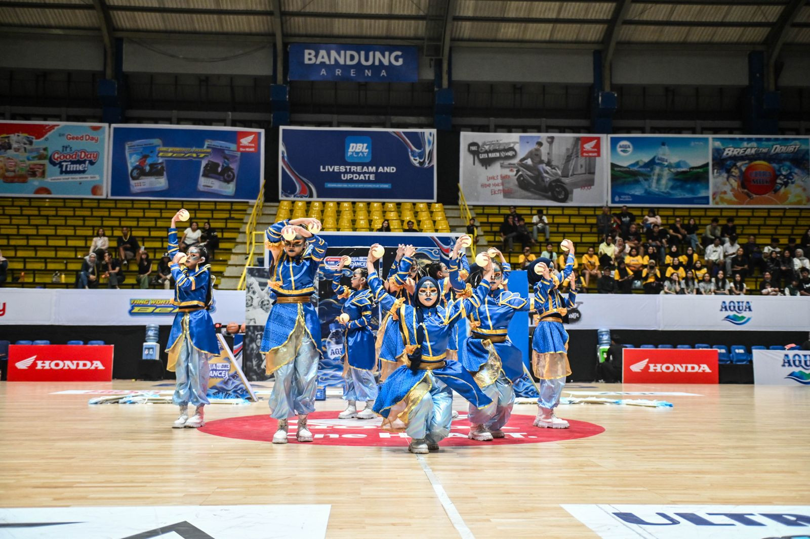 SMAN 1 Cimahii AQUA DBL Dance