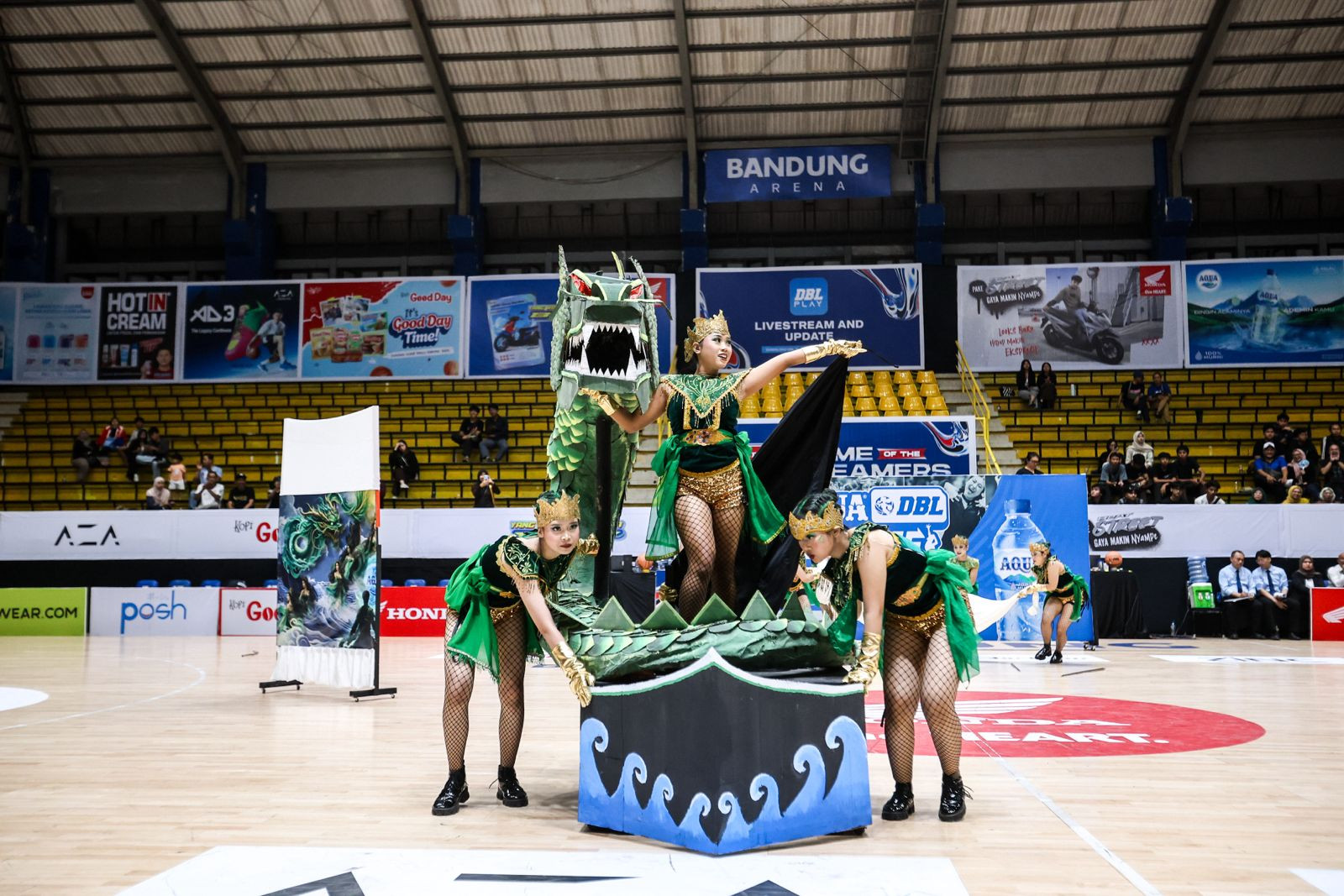 SMAN 10 Bandung AQUA DBL Dance DBL.ID