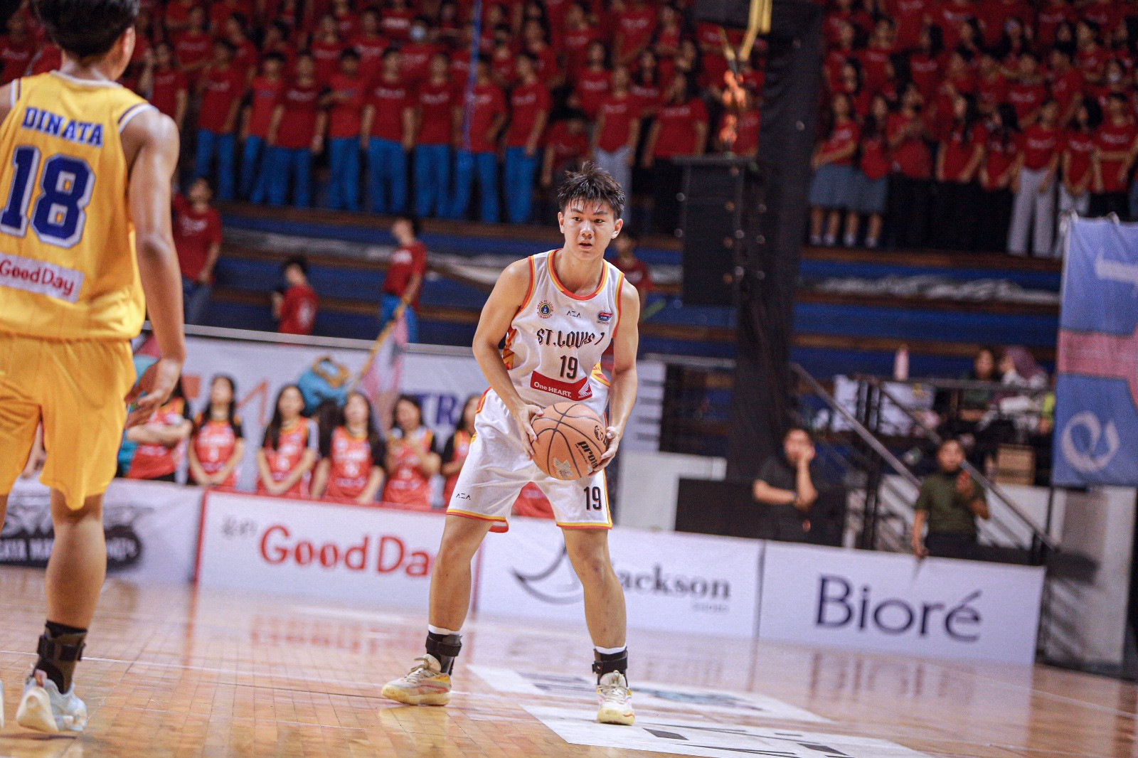 Potret Gabriel Cokro saat berlaga di ajang Honda DBL with Kopi Good Day 2026 East Java-North