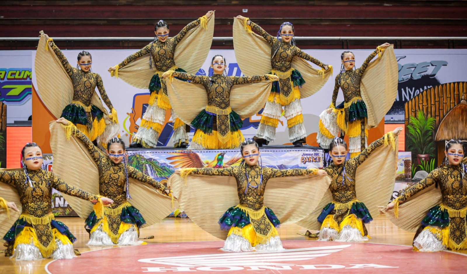 Penampilan SMP Cita Hati West Surabaya di Junior DBL Dance Competition Surabaya 2026