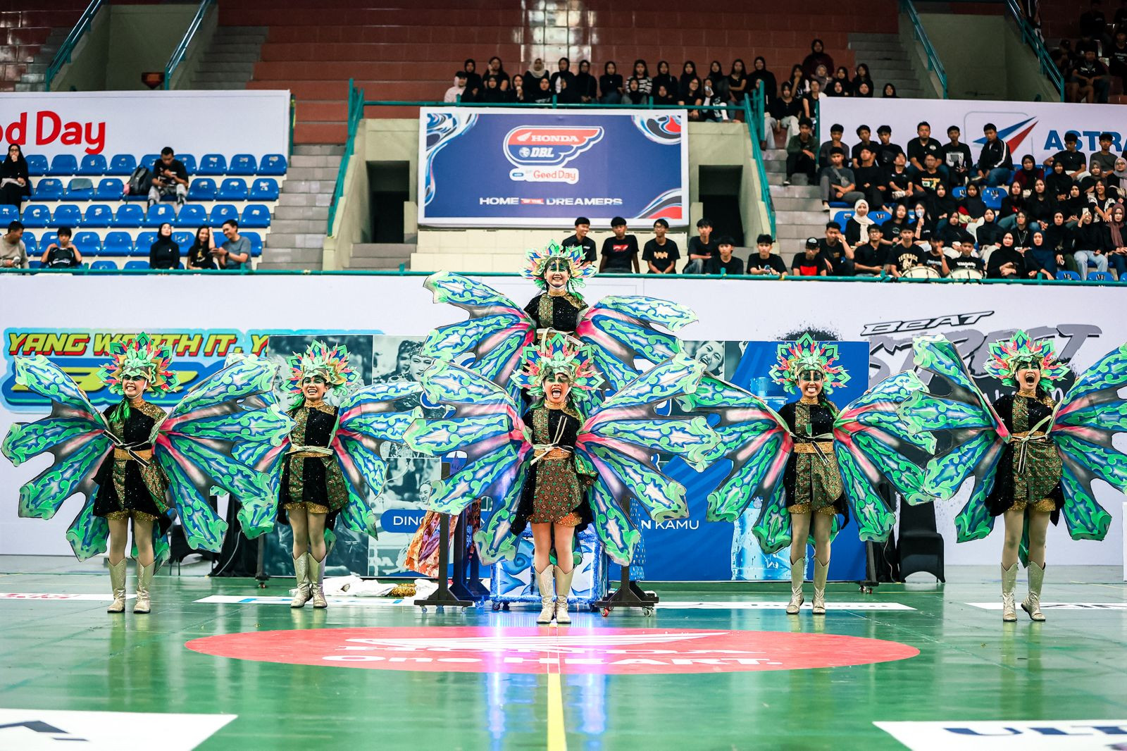 SMAN 1 Yogyakara AQUA DBL Dance