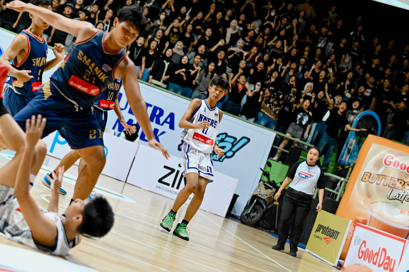 DBL-Central-Java-North-SMAN-09-Semarang-Lanang-Pancar-Ing-Bumi